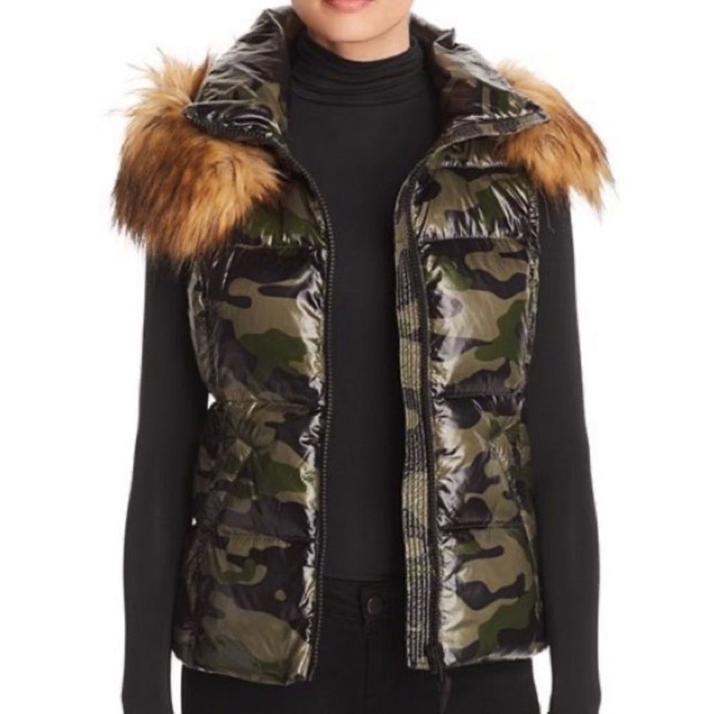 Aqua Camo Vest with Removable Fur Hood